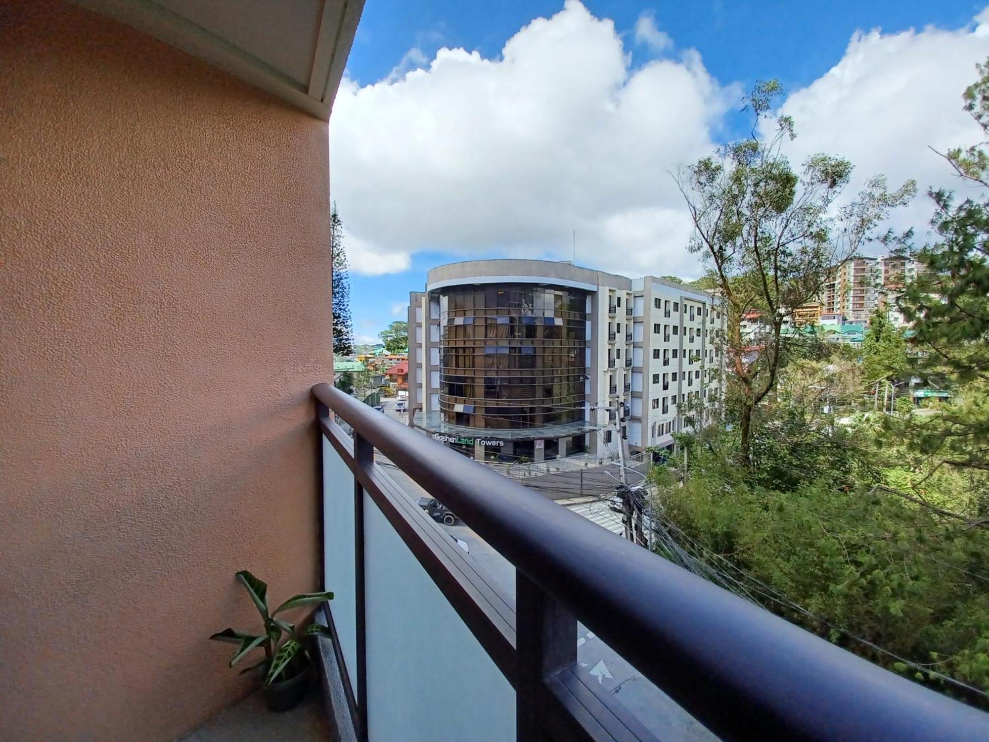 Gabs Cozyhomes At Megatower IV Condo, City Center Baguio Baguio City Esterno foto